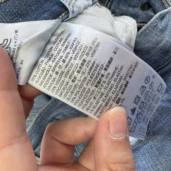 Levis Jeans Womens Size 12 Blue 505 Straight Leg Medium Wash Distressed Denim - Picture 8 of 12